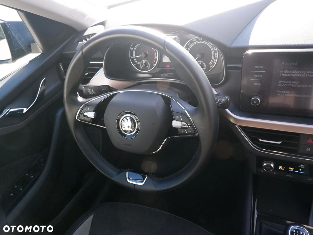 Skoda Kamiq 1.0 TSI Style - 25