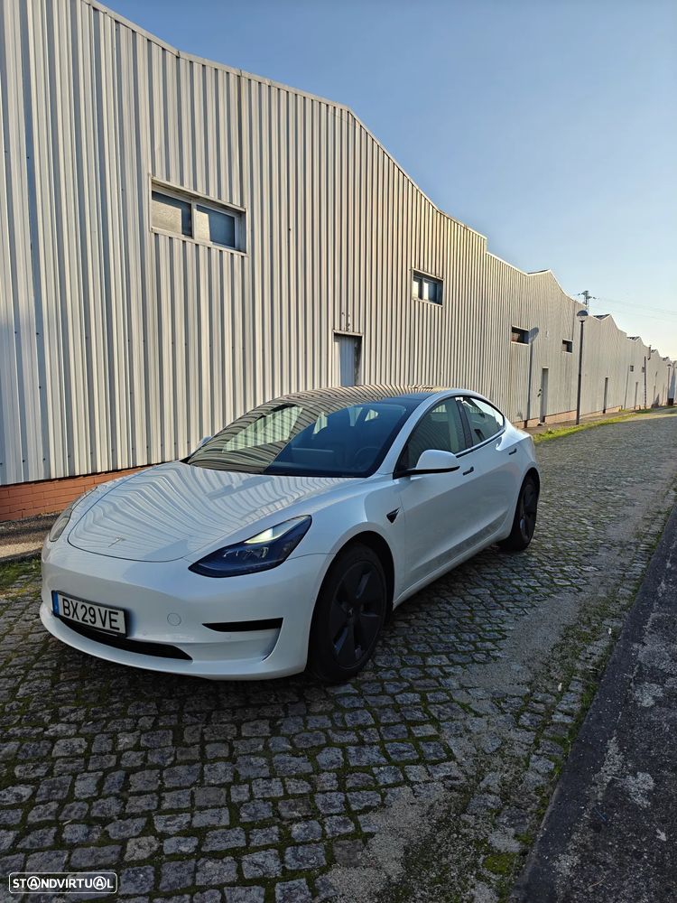 Tesla Model 3 Standard Range Plus RWD - 1