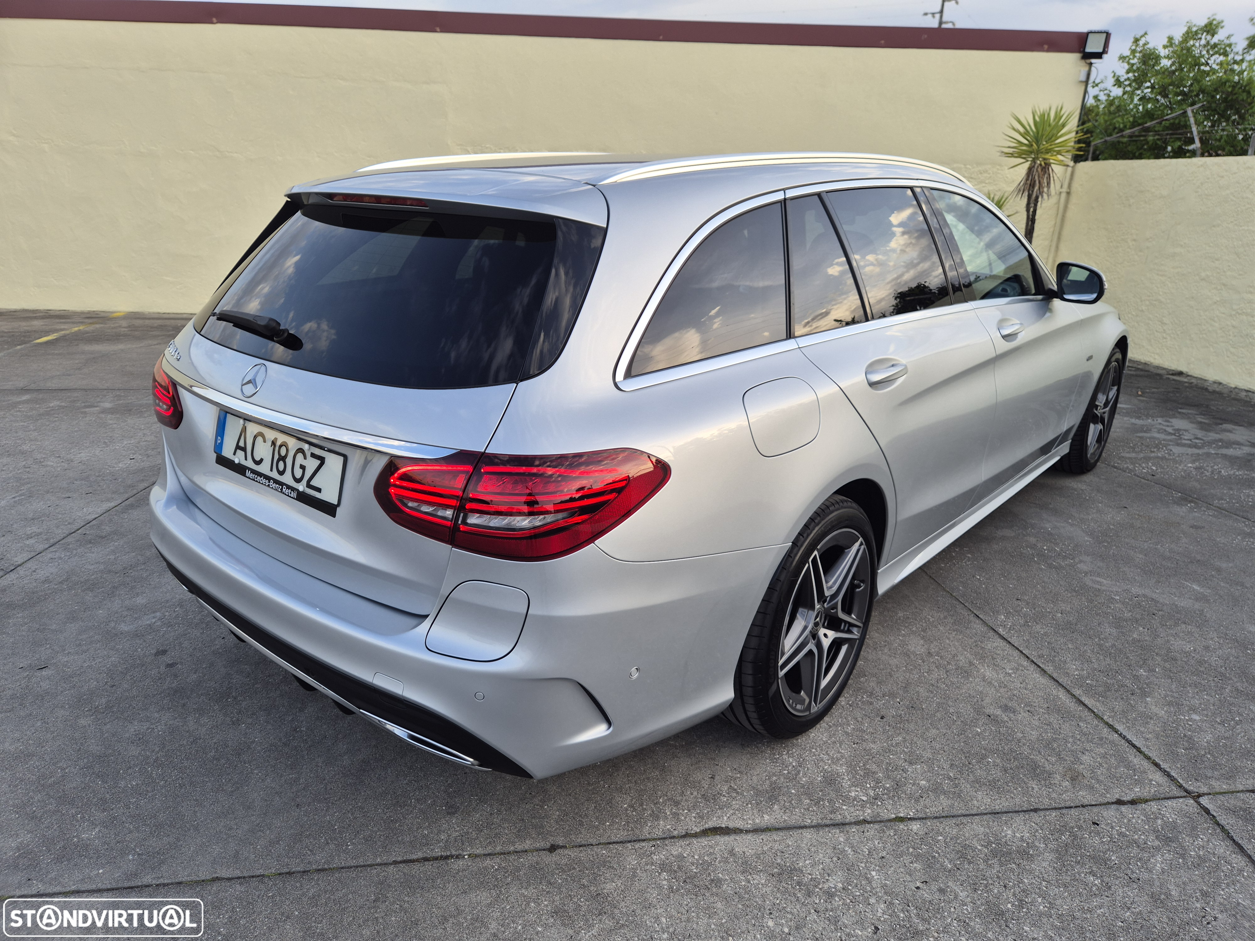 Mercedes-Benz C 300 de AMG Line - 17
