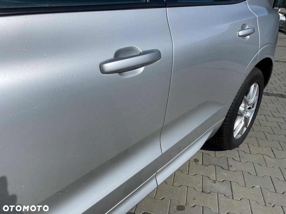 Volvo XC 60 T5 AWD Momentum - 13