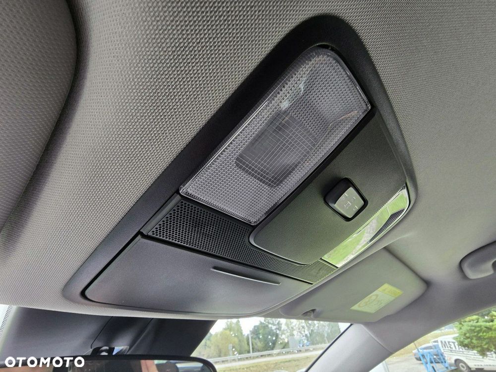 Kia Ceed - 21