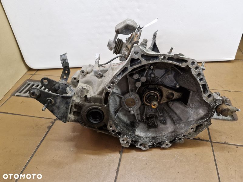 toyota auris 1 i 1.6 b skrzynia biegów manual valvematic 6b 1zr-e12u - 2