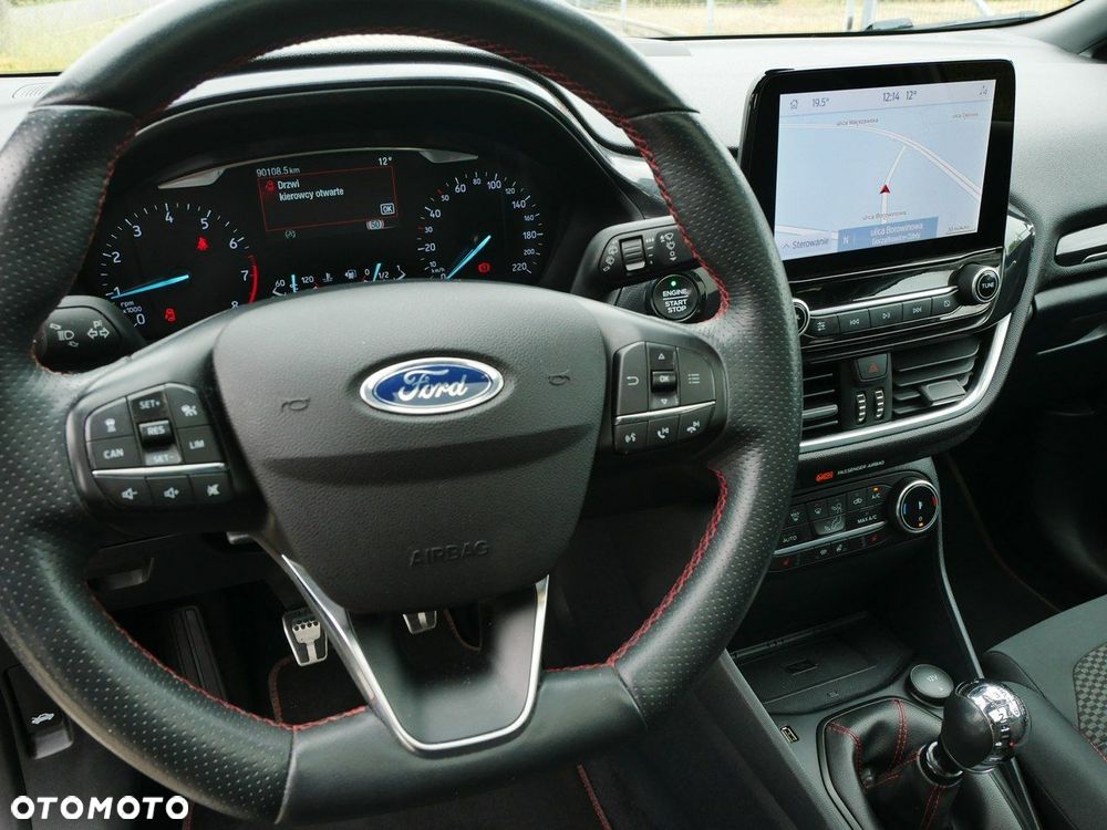 Ford Fiesta - 6