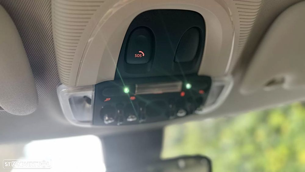 MINI 3 Portas Cooper SE Premium Extra Resolute Edition - 18