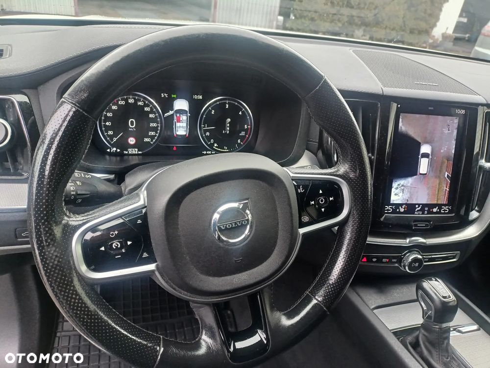 Volvo XC 60 D4 AWD Geartronic Inscription - 19