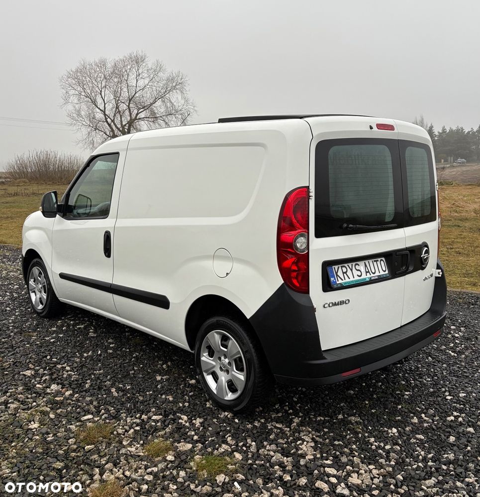 Opel Combo - 4