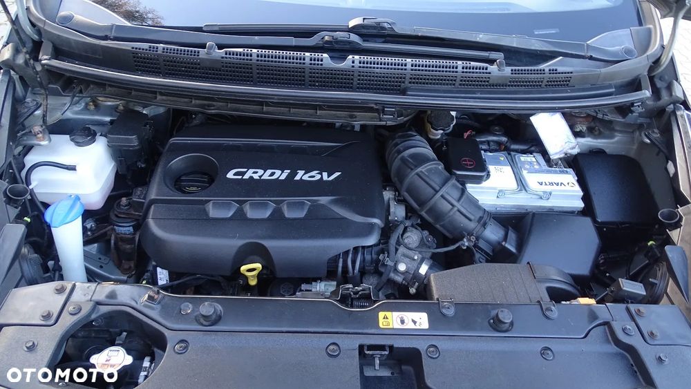 Kia Carens 1.7 CRDi Edition 7 - 29