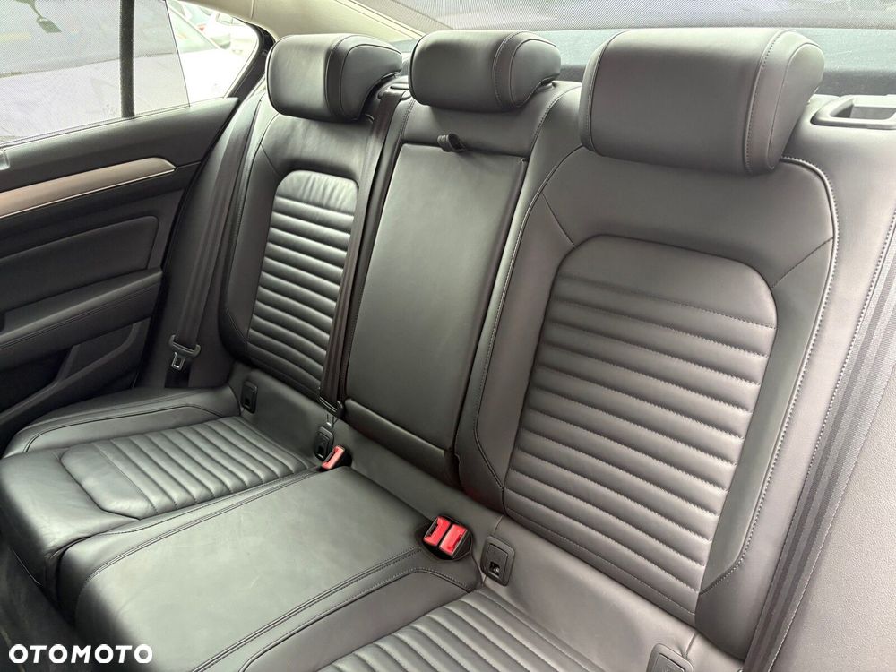 Volkswagen Passat 2.0 TDI Bi-Turbo BMT 4Mot Highline DSG - 12