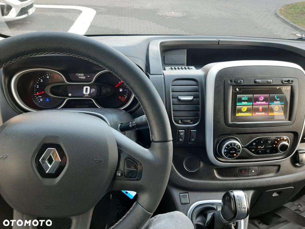 Renault Trafic - 18