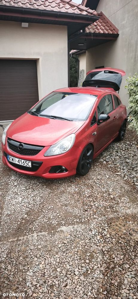 Opel Corsa 1.6T OPC - 4