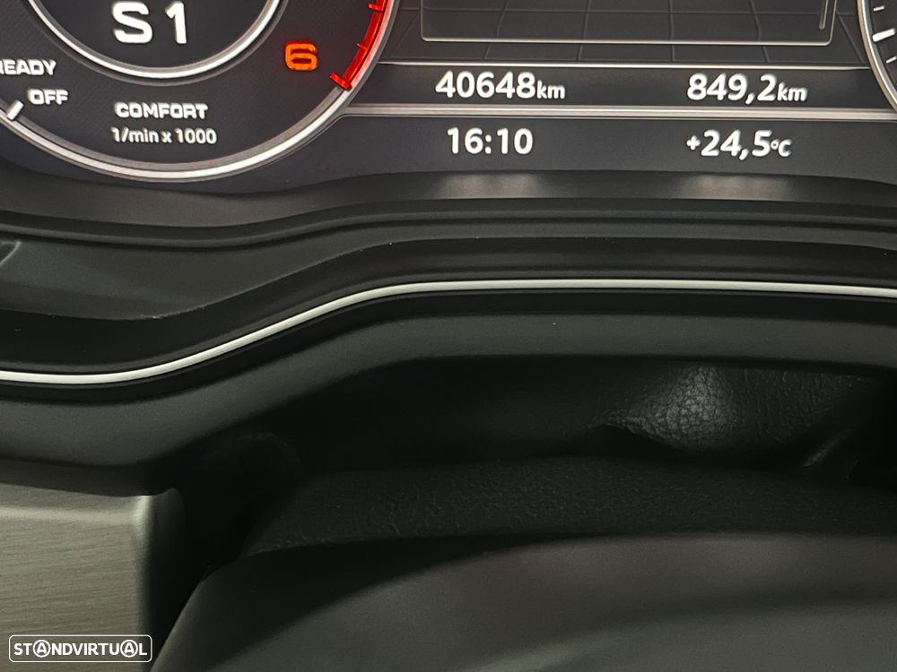 Audi A5 Cabrio 2.0 TDi S-line S tronic - 17
