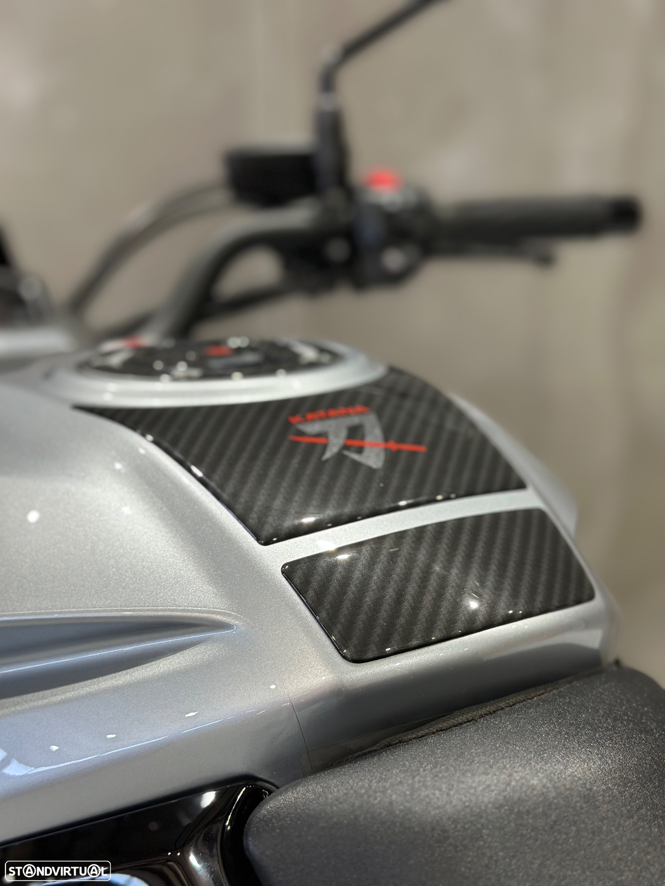 Suzuki GSX S 1000 KATANA - 17