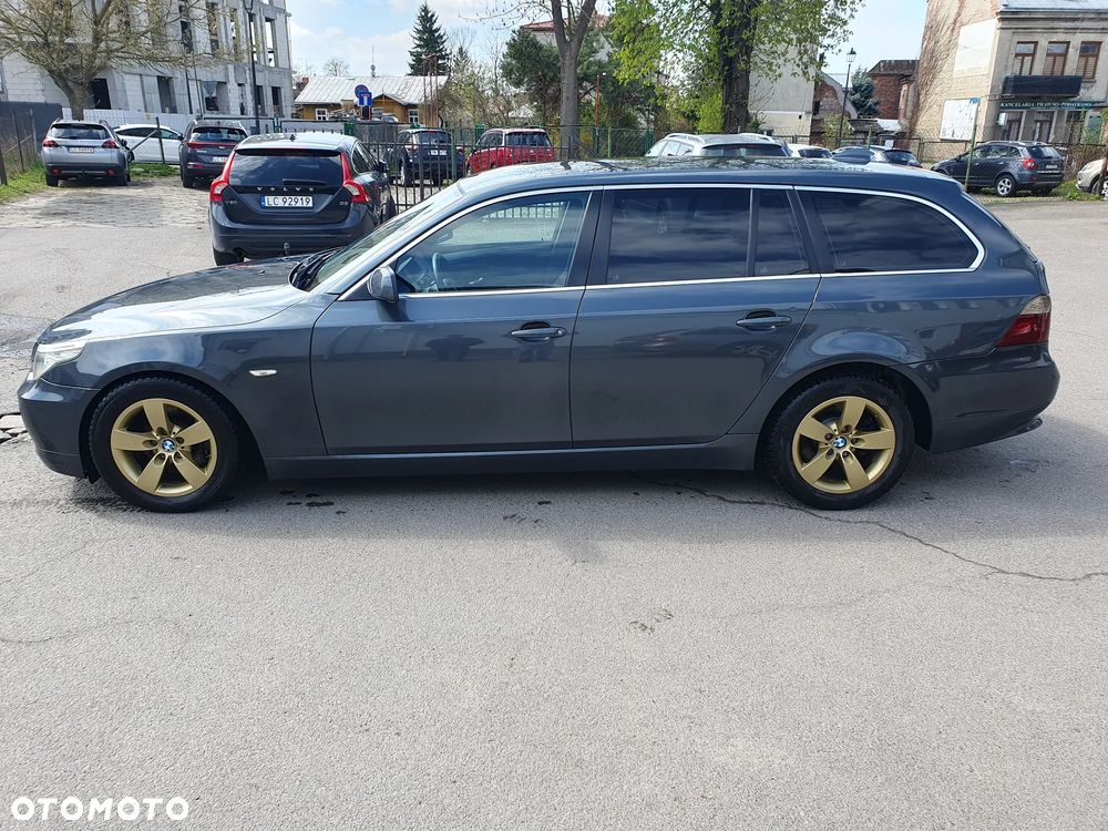 BMW Seria 5 525d - 3