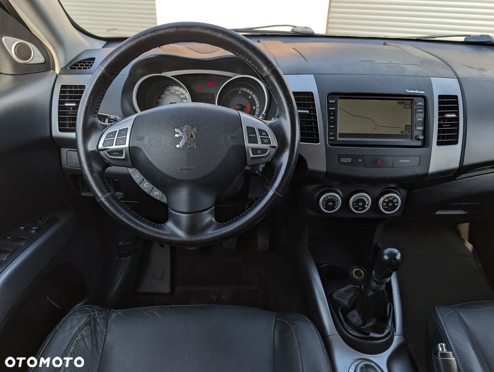 Peugeot 4007 HDI FAP 7-Sitzer Platinum - 30