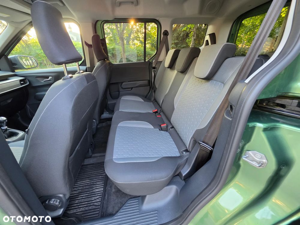 Ford Tourneo Courier 1.0 EcoBoost Titanium - 8