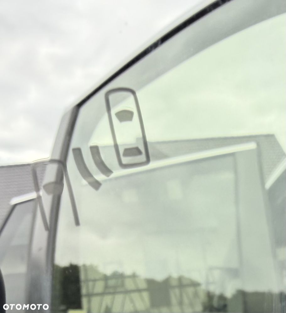 Toyota Corolla Cross 2.0 Hybrid Premiere Edition - 9