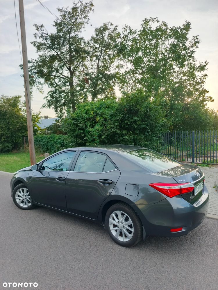 Toyota Corolla 1.6 Prestige EU6 - 4