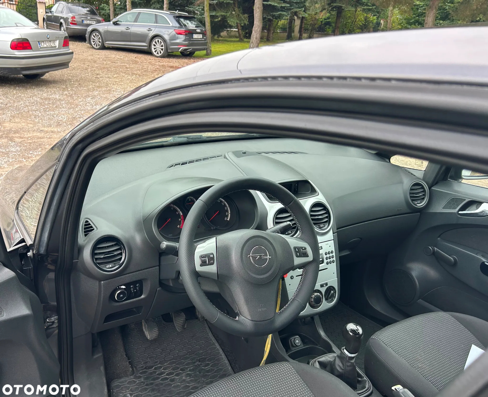 Opel Corsa - 9