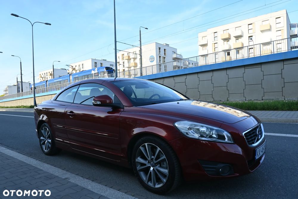 Volvo C70 2.0D Powershift Momentum - 8
