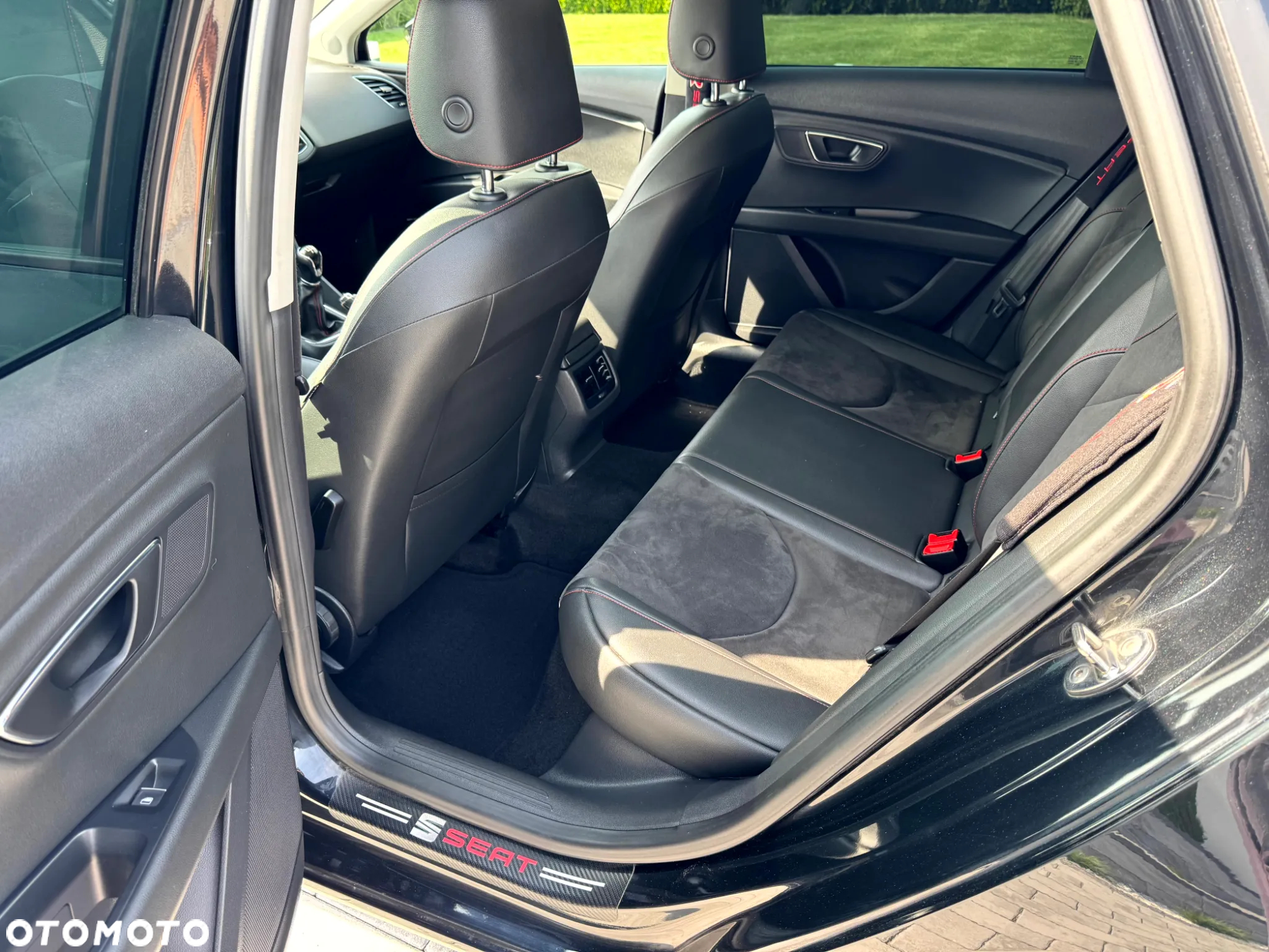 Seat Leon 2.0 TDI FR S&S - 11