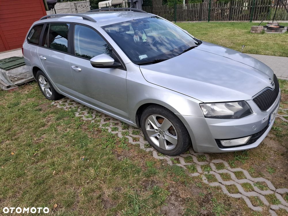 Skoda Octavia 1.6 TDI Ambition - 2