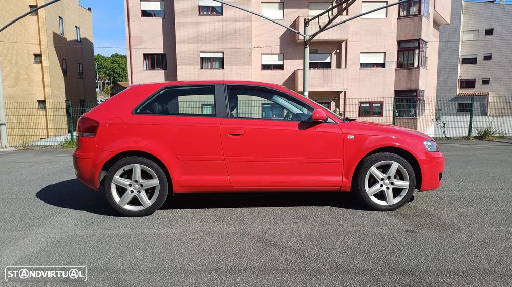 Audi A3 2.0 FSI Sport - 4