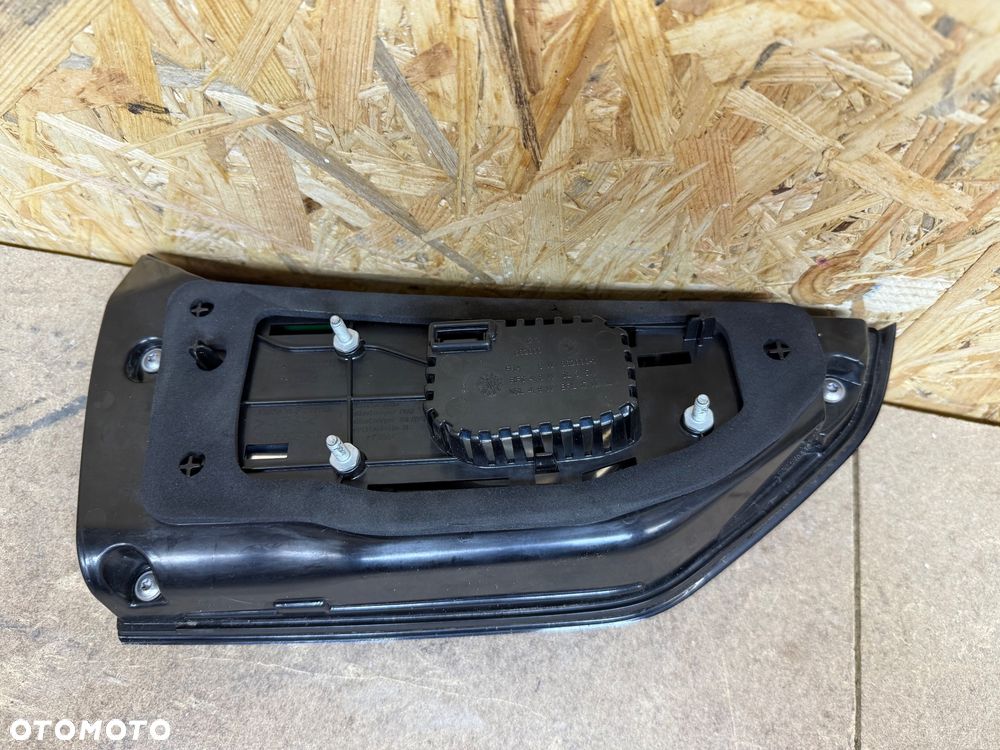 BMW 5 G31 LCI LAMPA PRAWA TYLNA LED 8493830 LIFT - 2