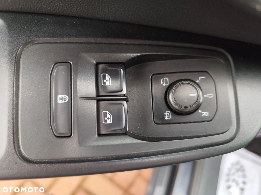 Volkswagen Caddy 2.0 TDI DSG - 10