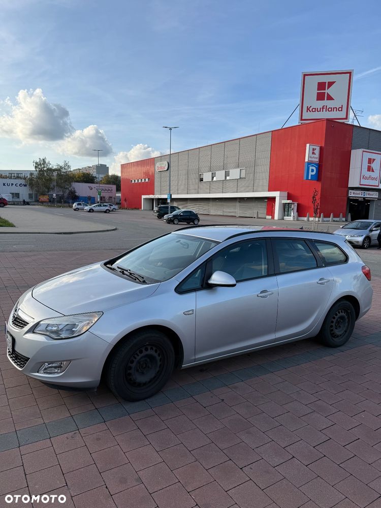 Opel Astra - 1
