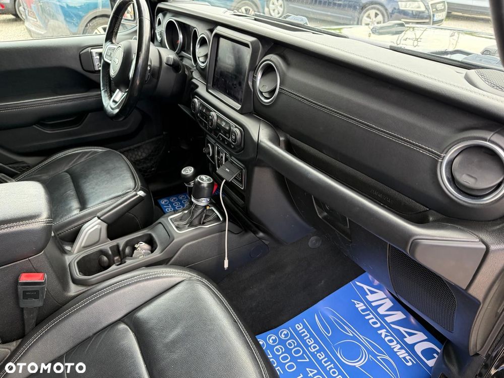 Jeep Wrangler 2.2 CRDi Hardtop AWD Automatik Sport - 17