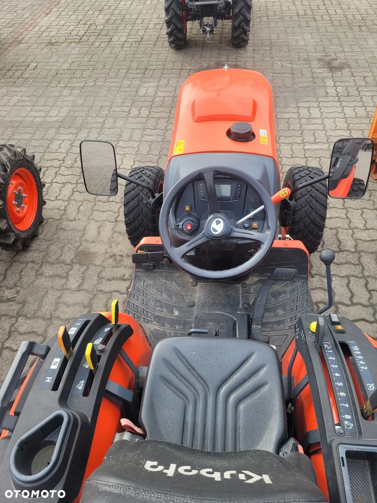 Kubota LX 401 - 2