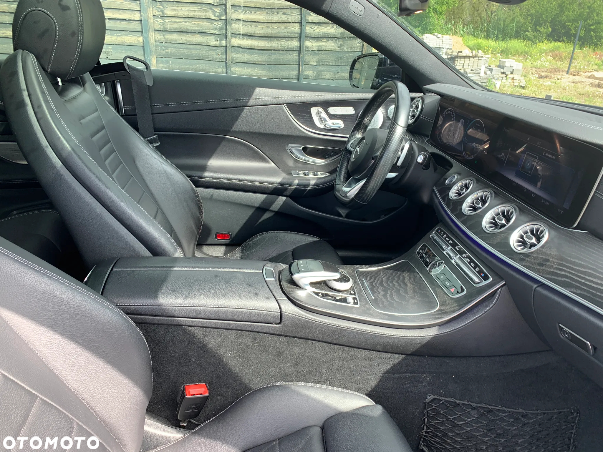 Mercedes-Benz Klasa E 400 4Matic Coupe 9G-TRONIC AMG Line - 19