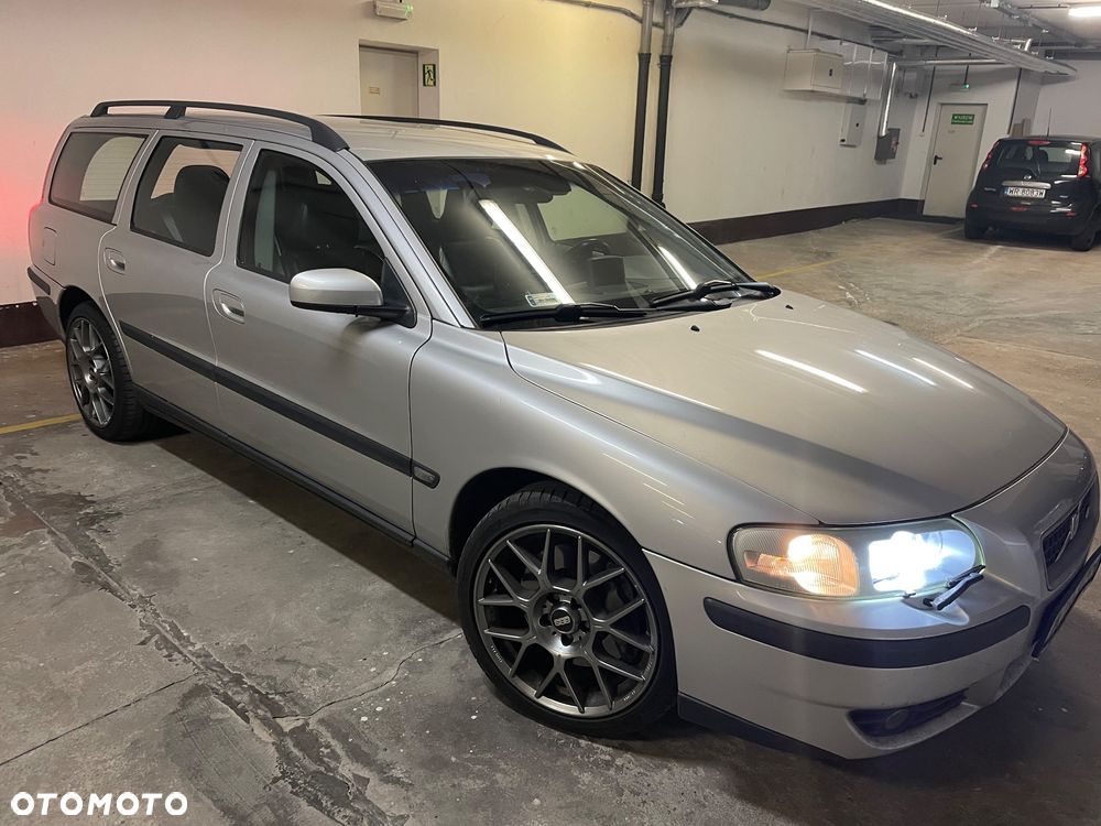Volvo V70 2.5 R - 8