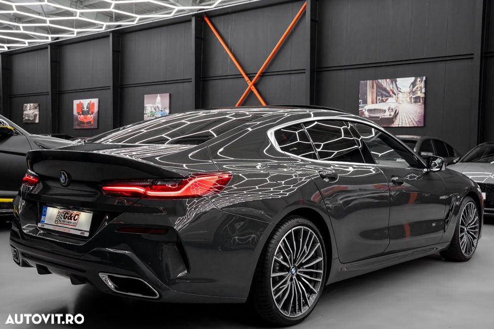 BMW Seria 8 840i xDrive AT - 28