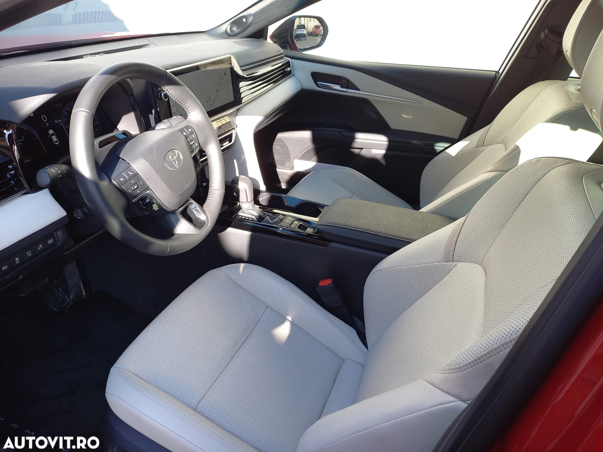 Toyota Camry 2.5 Hybrid Exclusive - 11