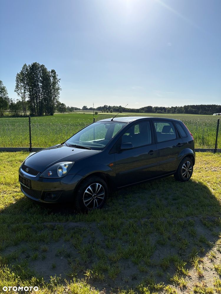 Ford Fiesta 1.4 TDCI Style - 22