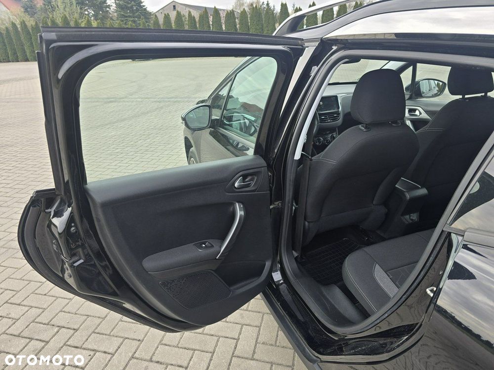 Peugeot 2008 - 15