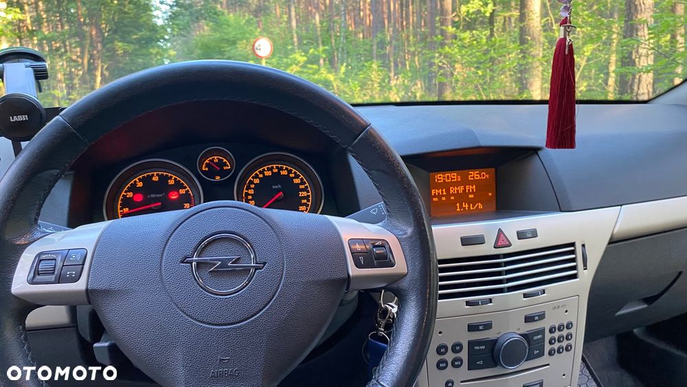 Opel Astra 1.6 - 6