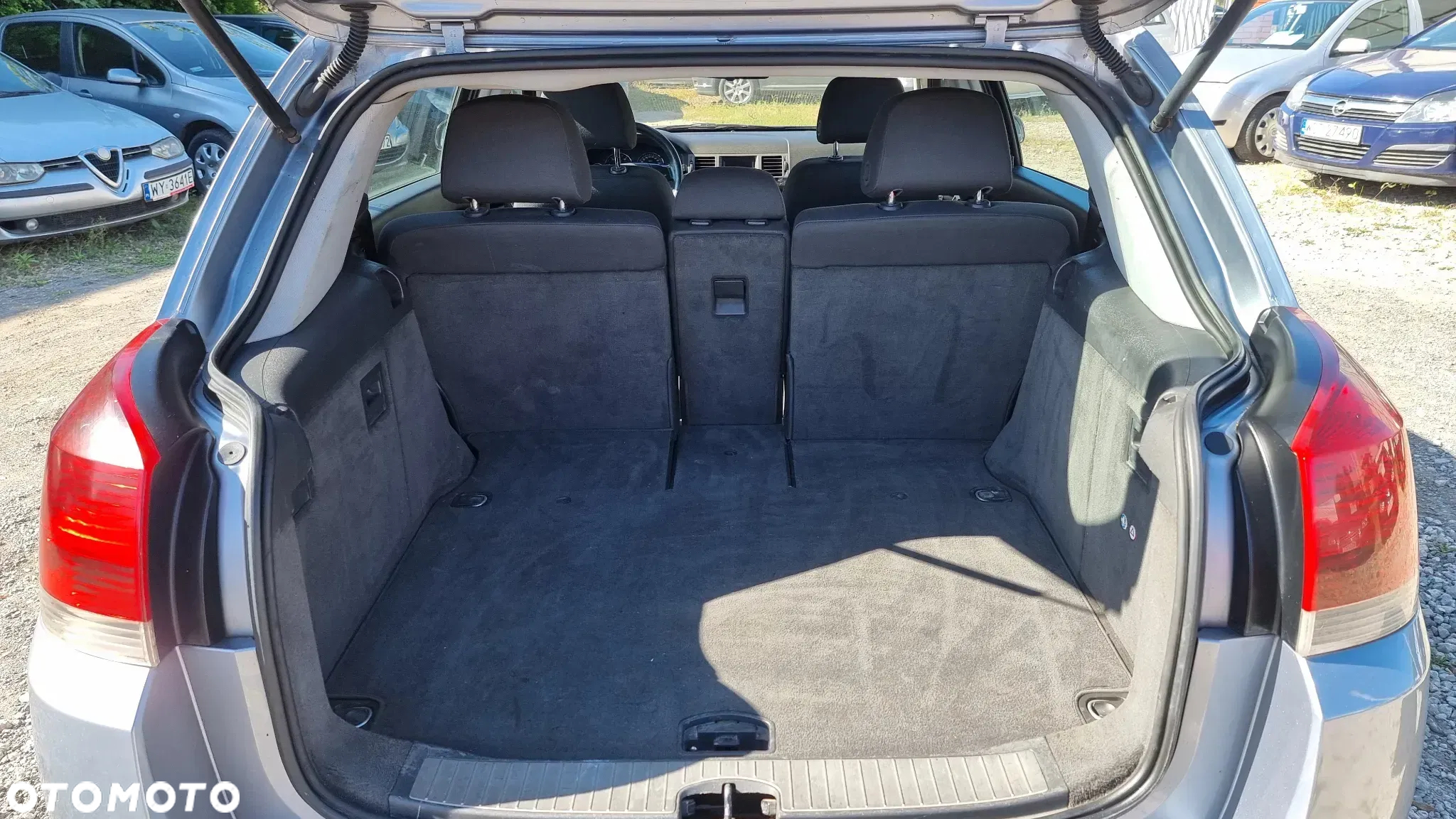 Opel Signum 2.2 DTI Cosmo ActiveSelect - 16