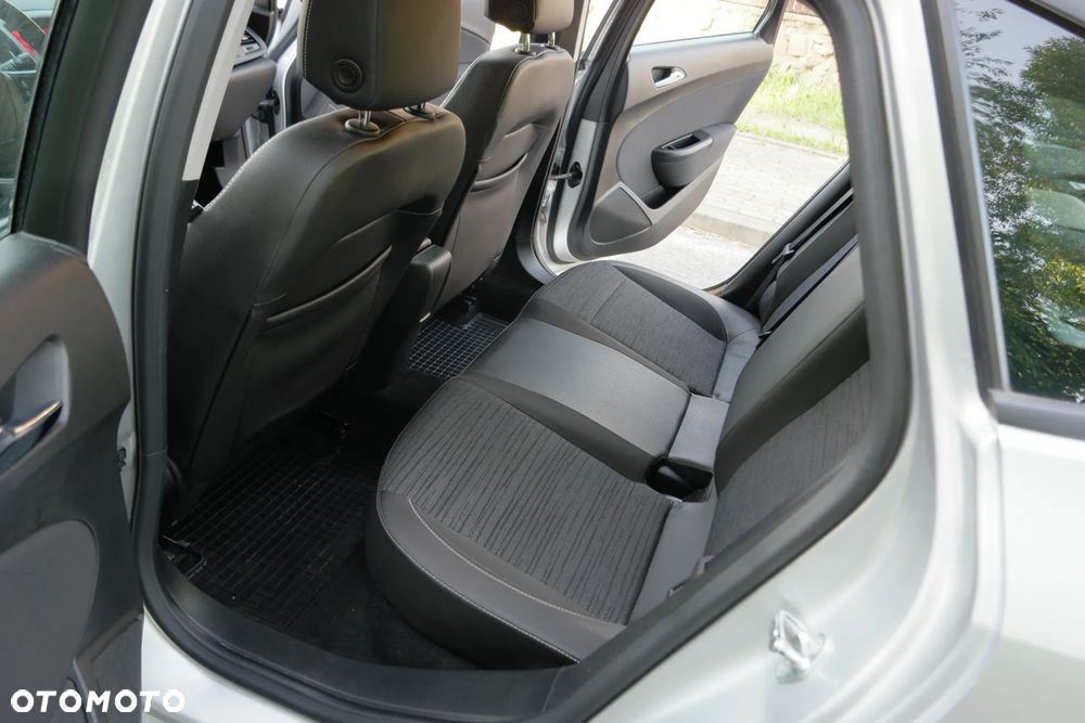 Opel Astra - 19