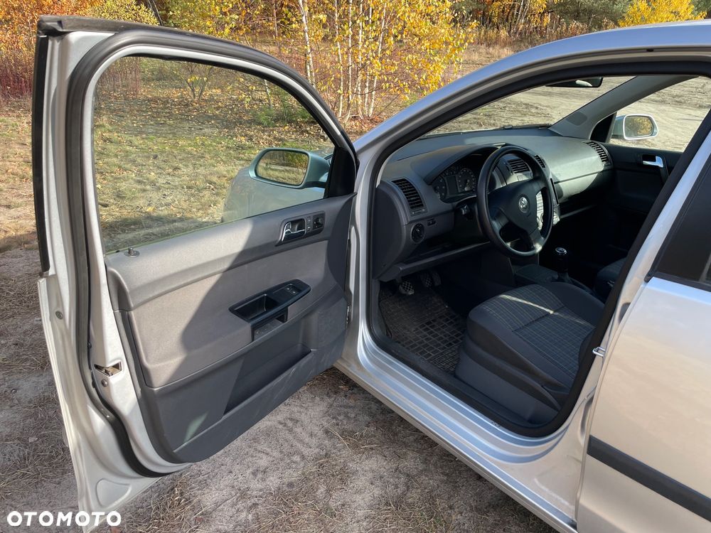 Volkswagen Polo 1.4 16V Trendline - 7