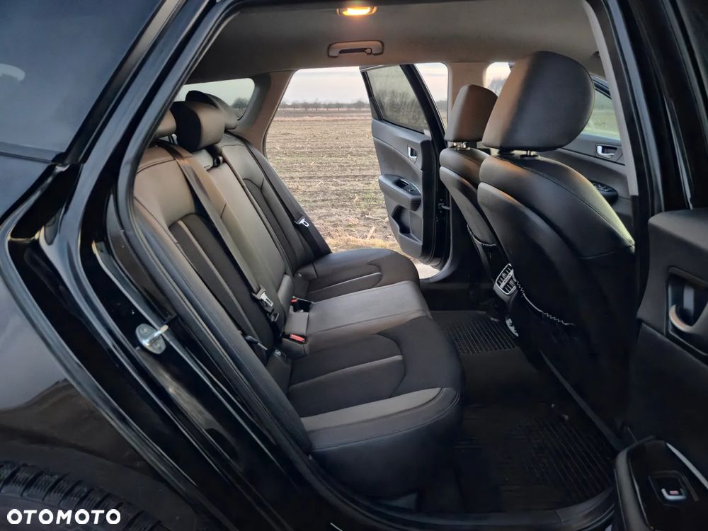 Kia Optima 1.7 CRDI GT Line DCT - 32