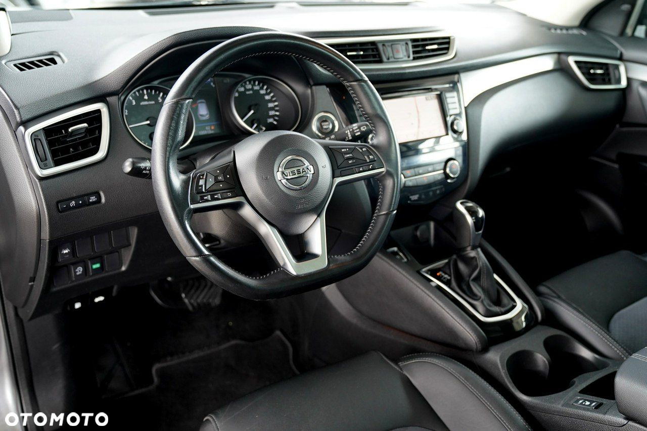 Nissan Qashqai - 24