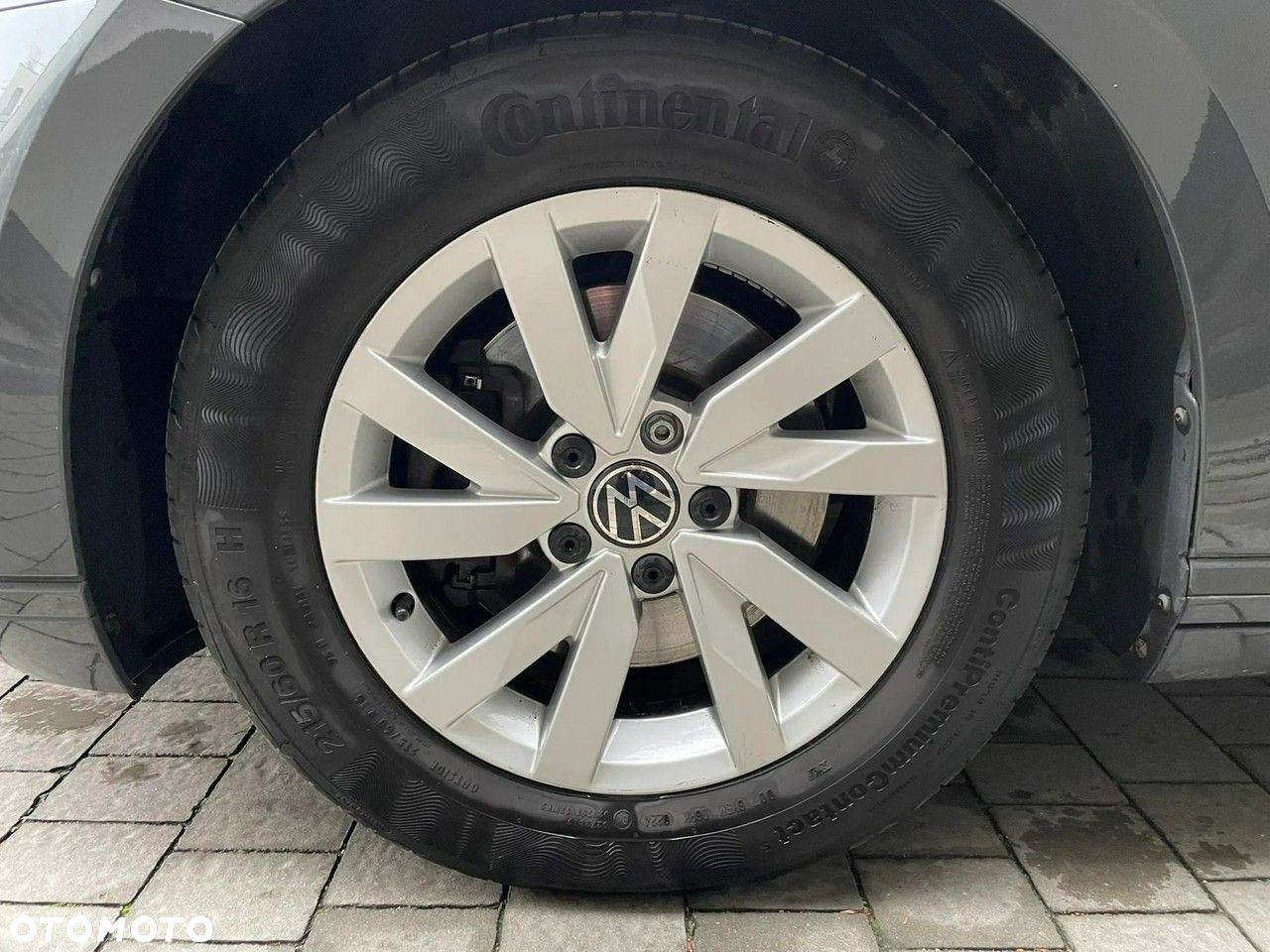 Volkswagen Passat 2.0 TDI EVO Essence DSG - 8