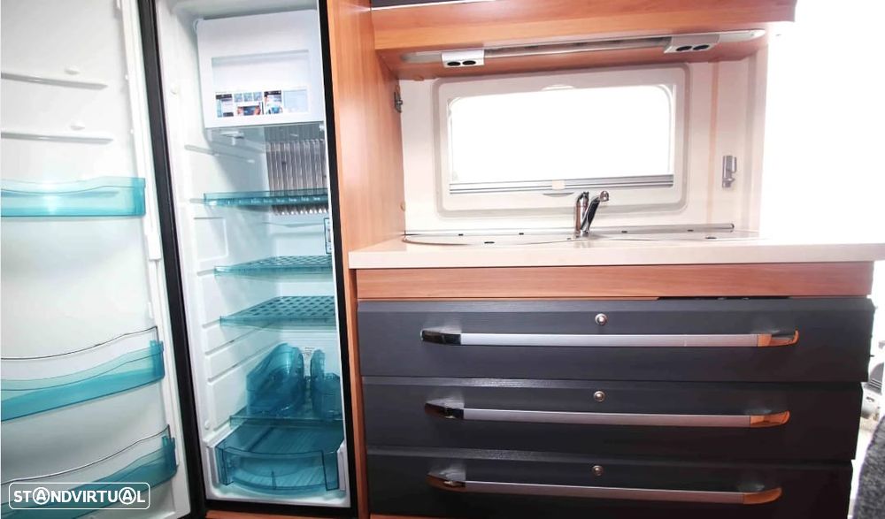 Hobby De Luxe - 12