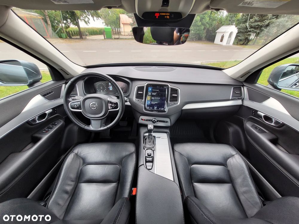 Volvo XC 90 T5 AWD Momentum - 9
