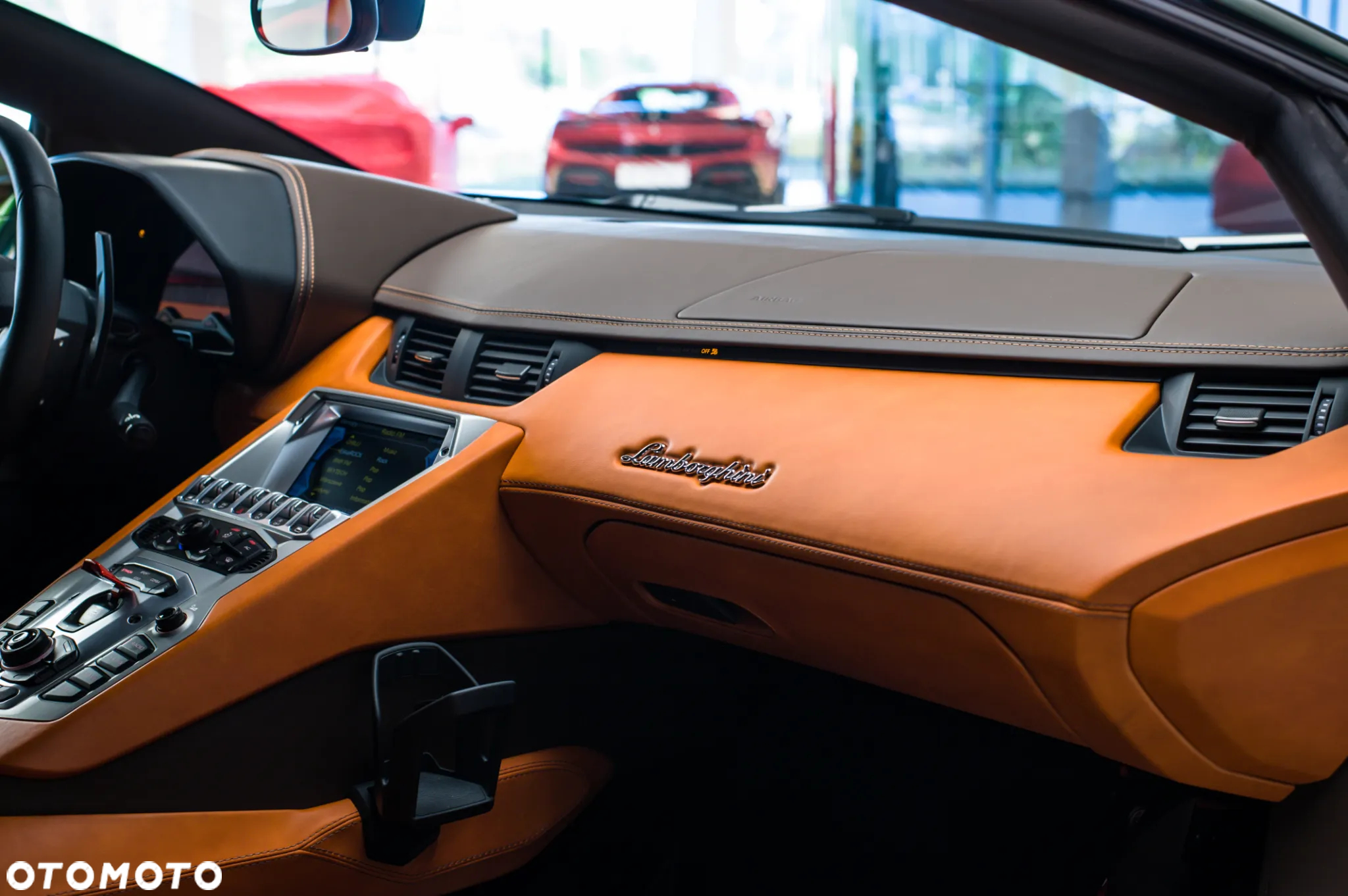 Lamborghini Aventador S - 30