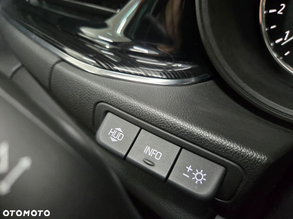 Opel Insignia 2.0 Ultimate Exclusive - 20