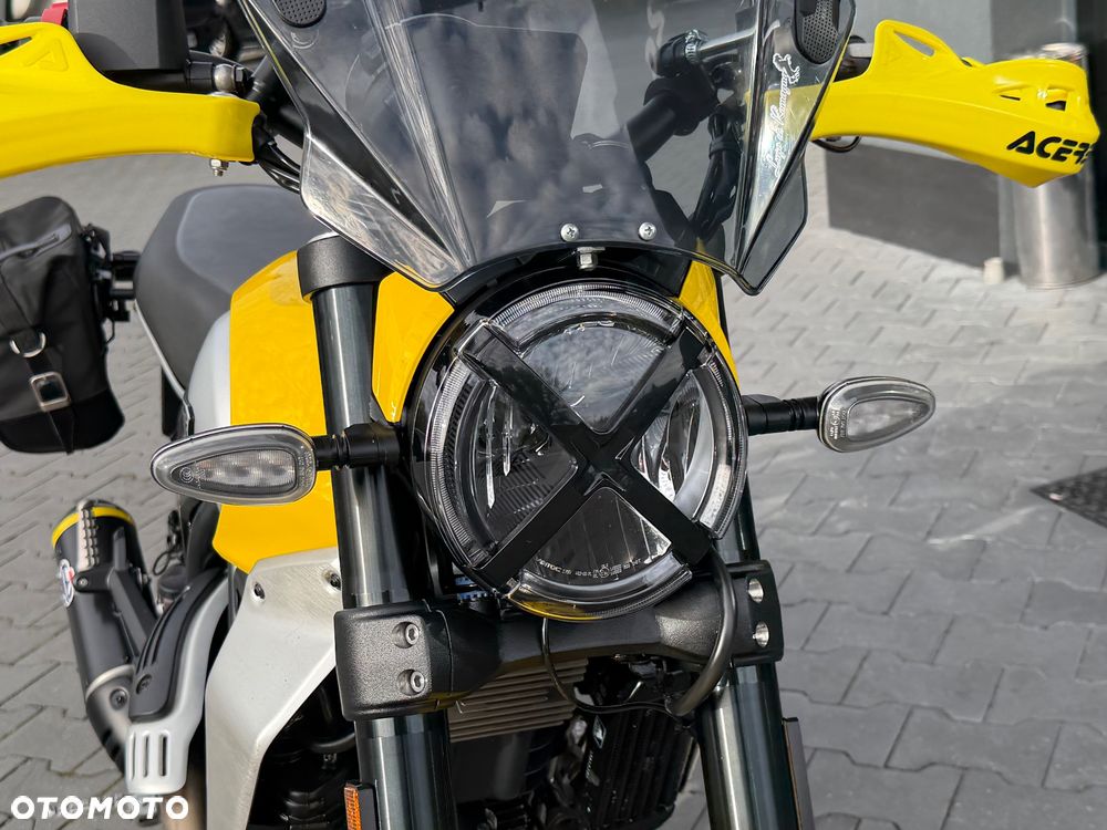 Ducati Scrambler - 20