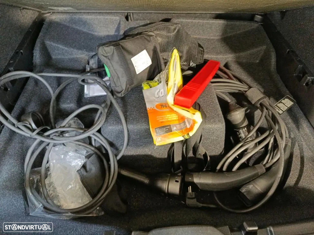 Volvo XC 40 1.5 T4 PHEV Core - 10